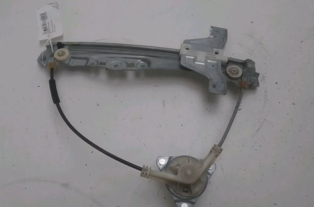 Mecanisme leve-glace arrière gauche Citroen C3 III (SX) 1.6 bluehdi 75 (2016) occasion