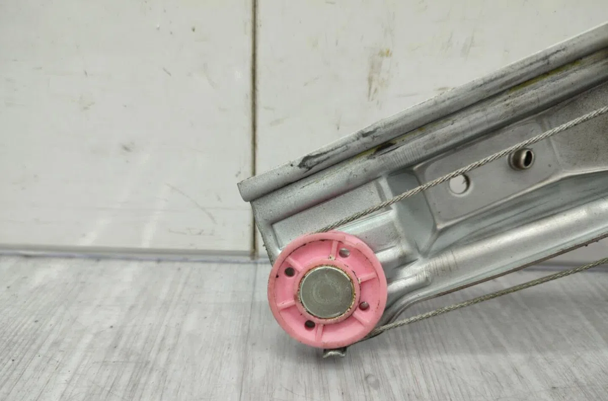 Mecanisme leve-glace arrière gauche OPEL CORSA D PHASE 2 occasion