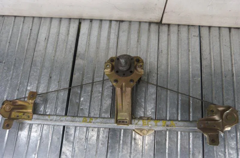 Mecanisme leve-glace arrière gauche OPEL VECTRA B PHASE 1 occasion