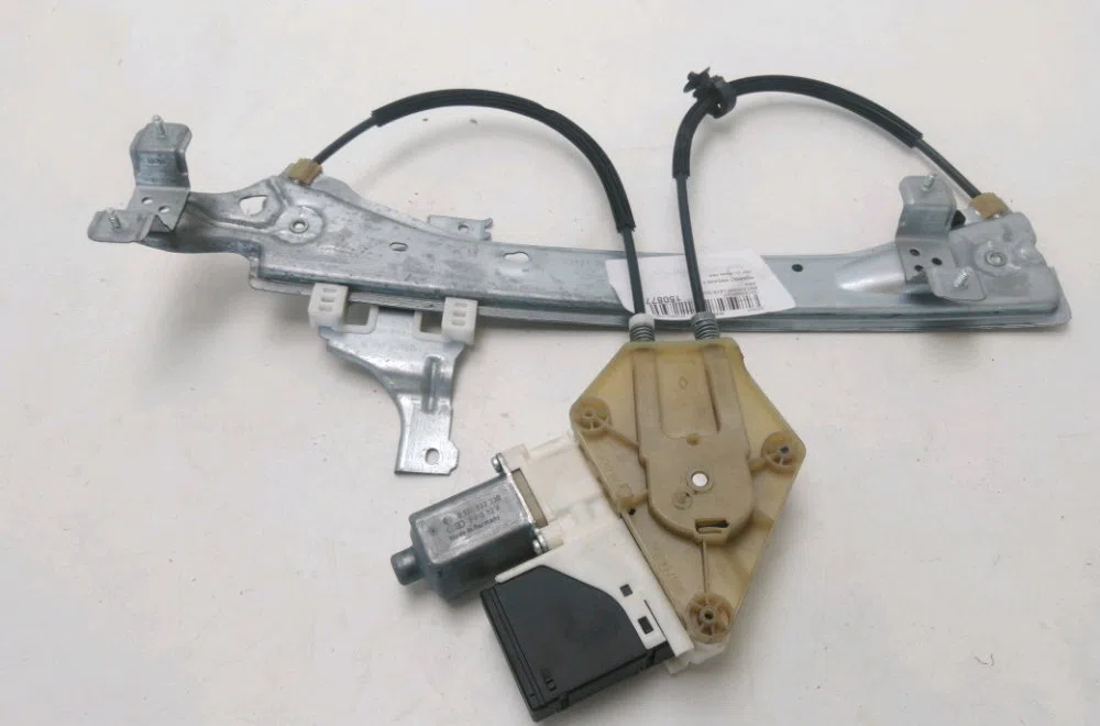 Mecanisme leve-glace arrière gauche Renault MEGANE III 3-5 portes (BZ0-1_, B3_) 1.4 tce (bz0f, bz1v) (2009) occasion