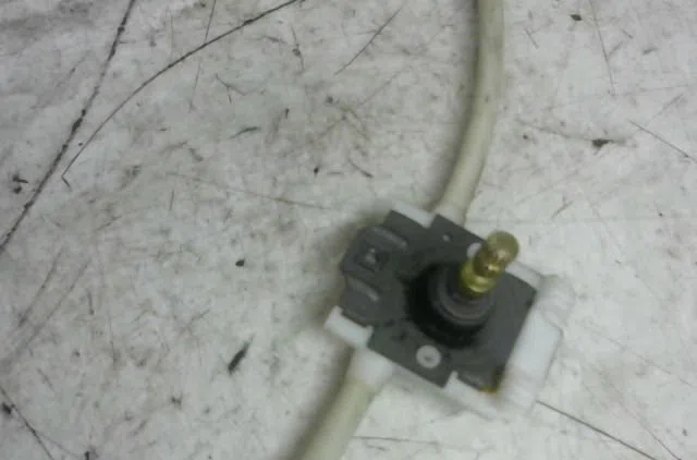 Mecanisme leve-glace arrière gauche RENAULT R5 occasion
