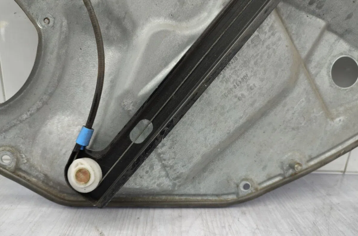 Mecanisme leve-glace arrière gauche SEAT IBIZA 3 PHASE 1 occasion