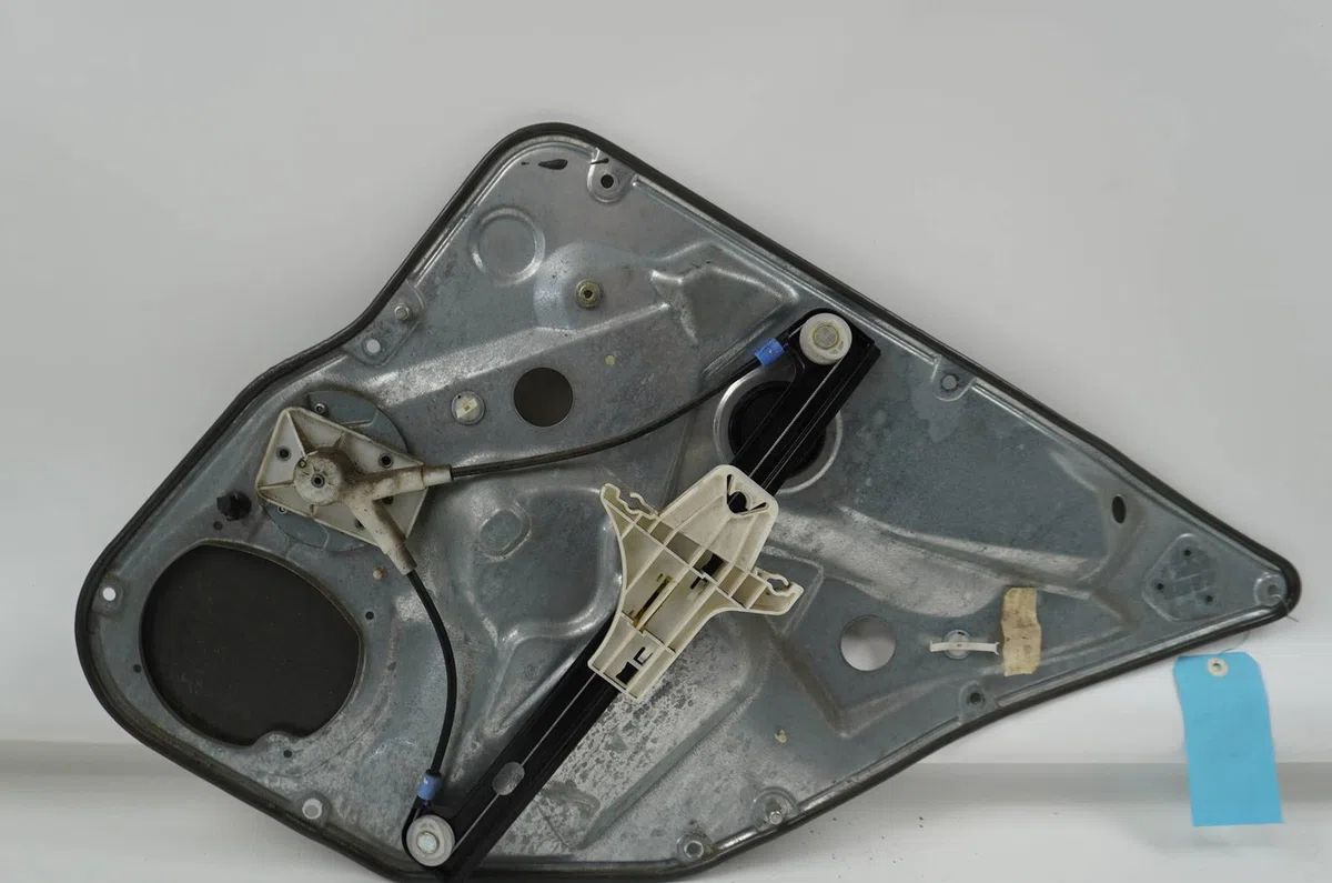 Mecanisme leve-glace arrière gauche Seat IBIZA III (6L1) 1.2 12v (2006-2009) occasion
