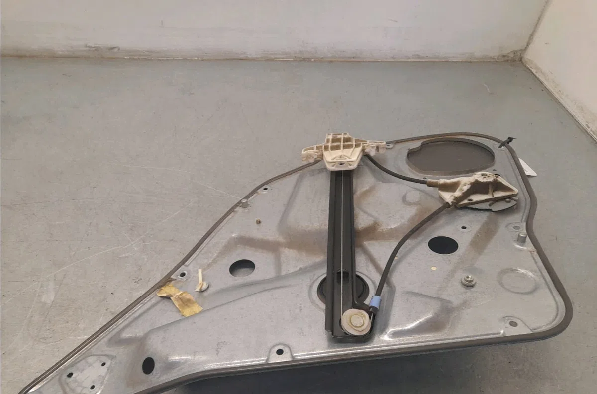 Mecanisme leve-glace arrière gauche Seat IBIZA III (6L1) 1.2 (2002-2006) occasion