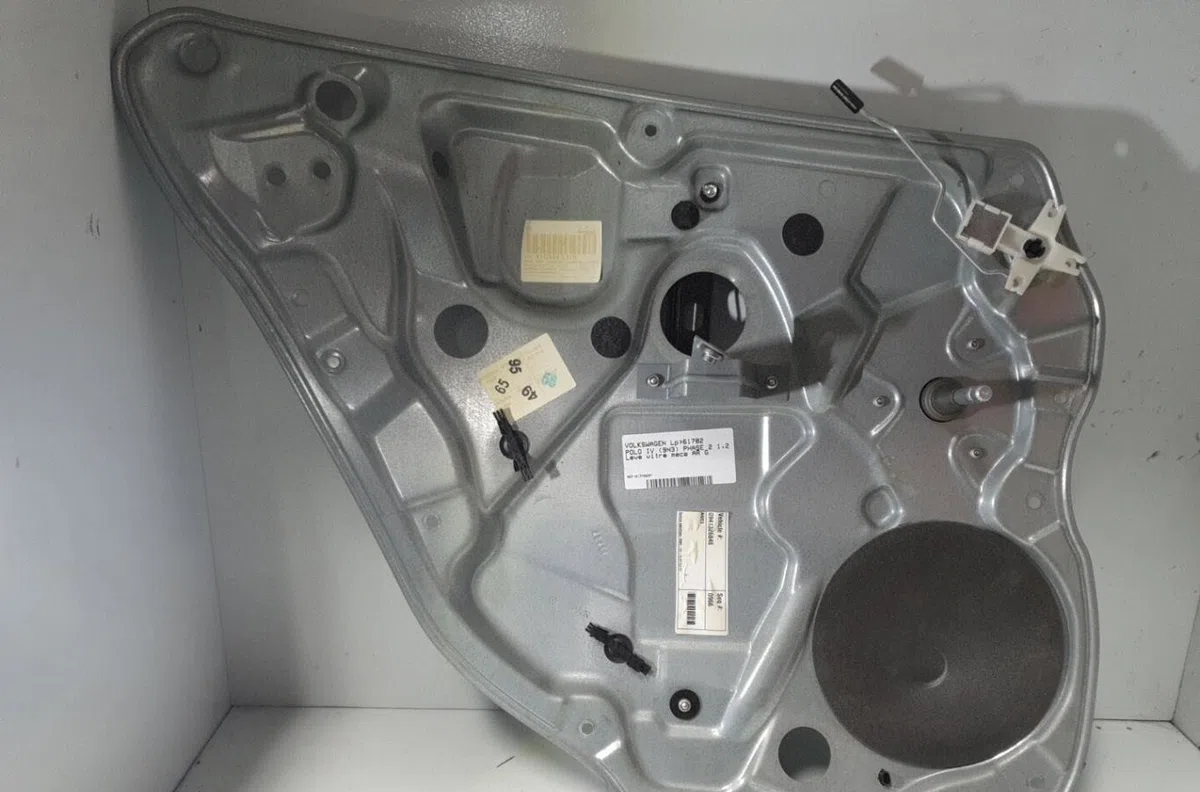 Mecanisme leve-glace arrière gauche VOLKSWAGEN POLO 4 PHASE 2 occasion