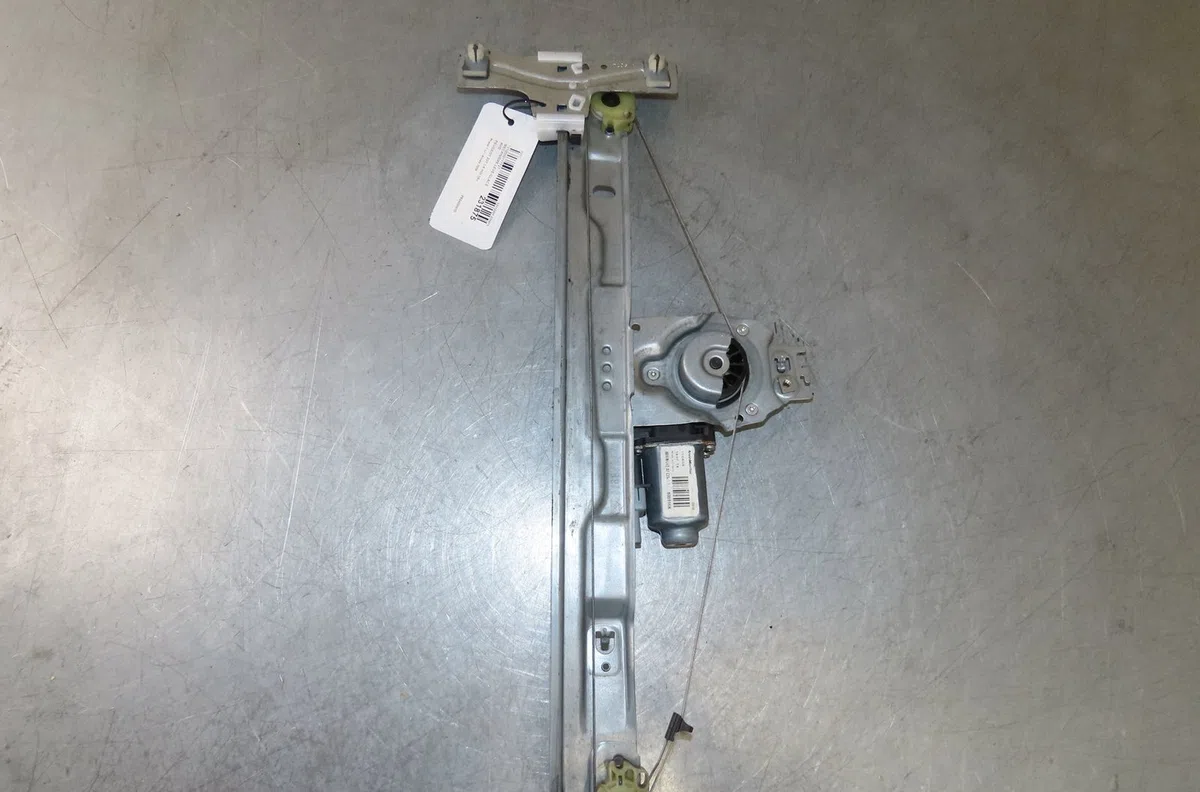 Mécanisme lève-glace avant droit Peugeot 207-207 (WA_, WC_) 1.6 hdi (2006-2013) 5 portes occasion