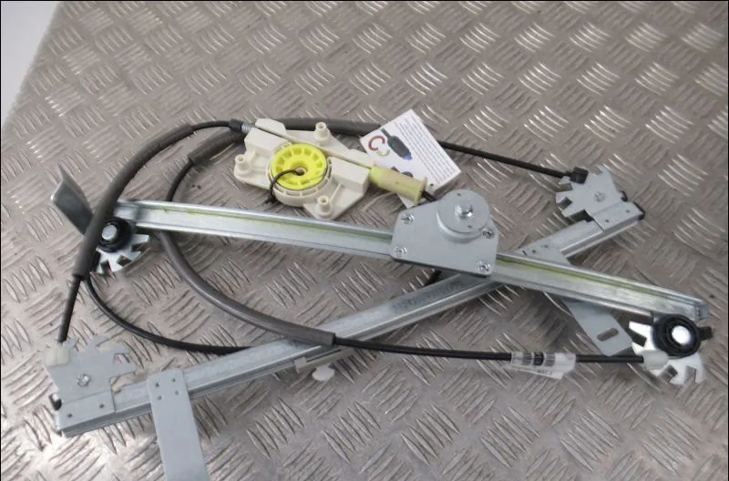 Mécanisme lève-glace avant droit Peugeot 307 CC (3B) 2.0 16v (2003-2005) 2 portes occasion