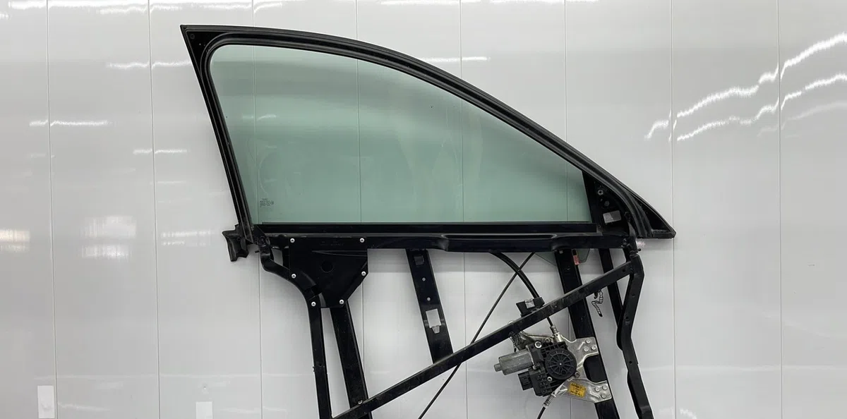 Mécanisme lève-glace avant gauche AUDI A6 2 PHASE 1 occasion