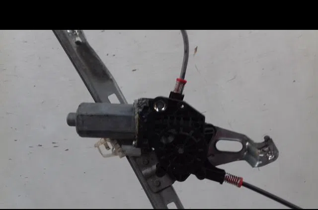 Mécanisme lève-glace avant gauche Peugeot 206 (2L_, 2M_) 1.4 hdi eco 70 (2009-2013) 5 portes occasion