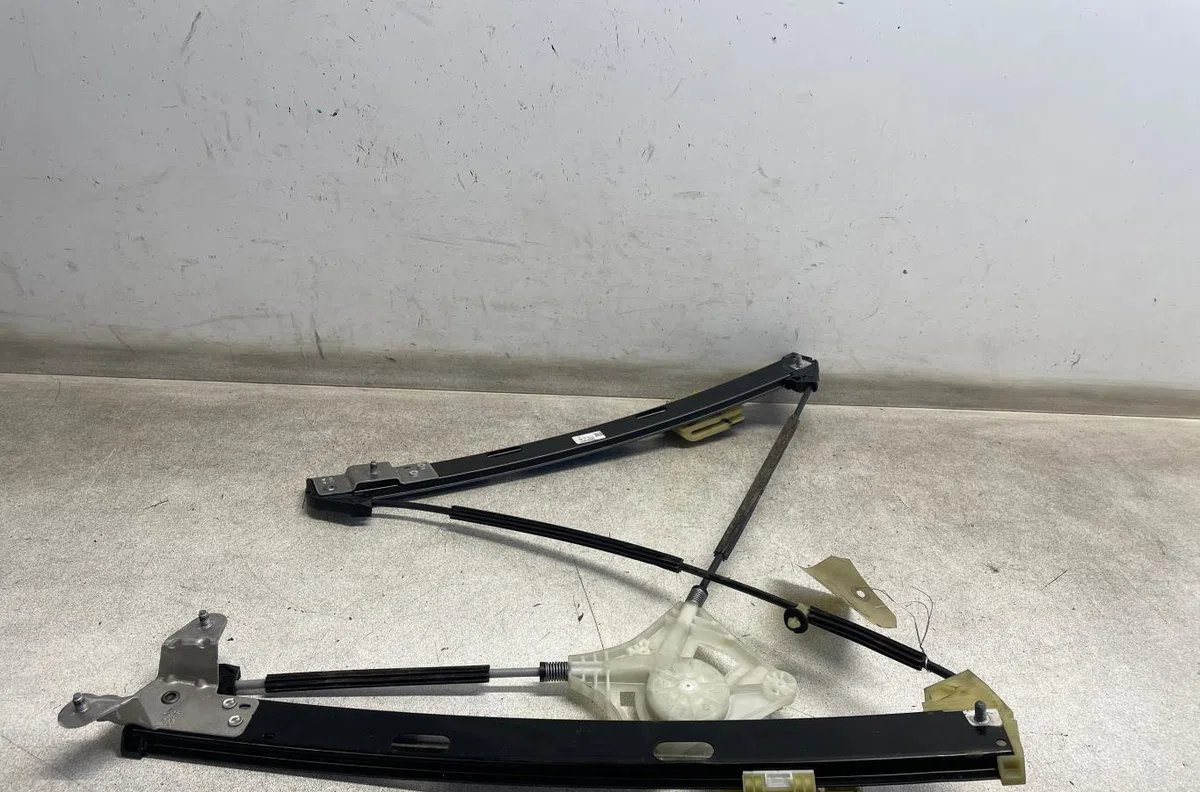 Mécanisme lève-glace avant gauche Volkswagen POLO VI (AW1, BZ1, AE1) 1.0 mpi (2018) occasion