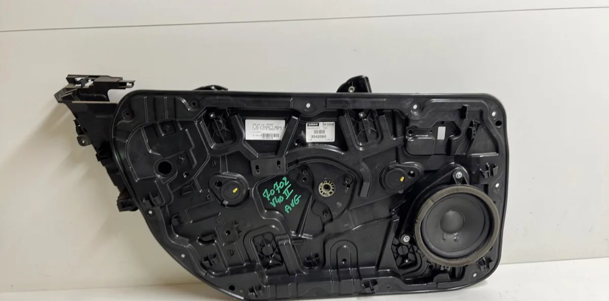 Mécanisme lève-glace avant gauche Volvo V40 3-5 portes (525) D3 (2012-2015) occasion