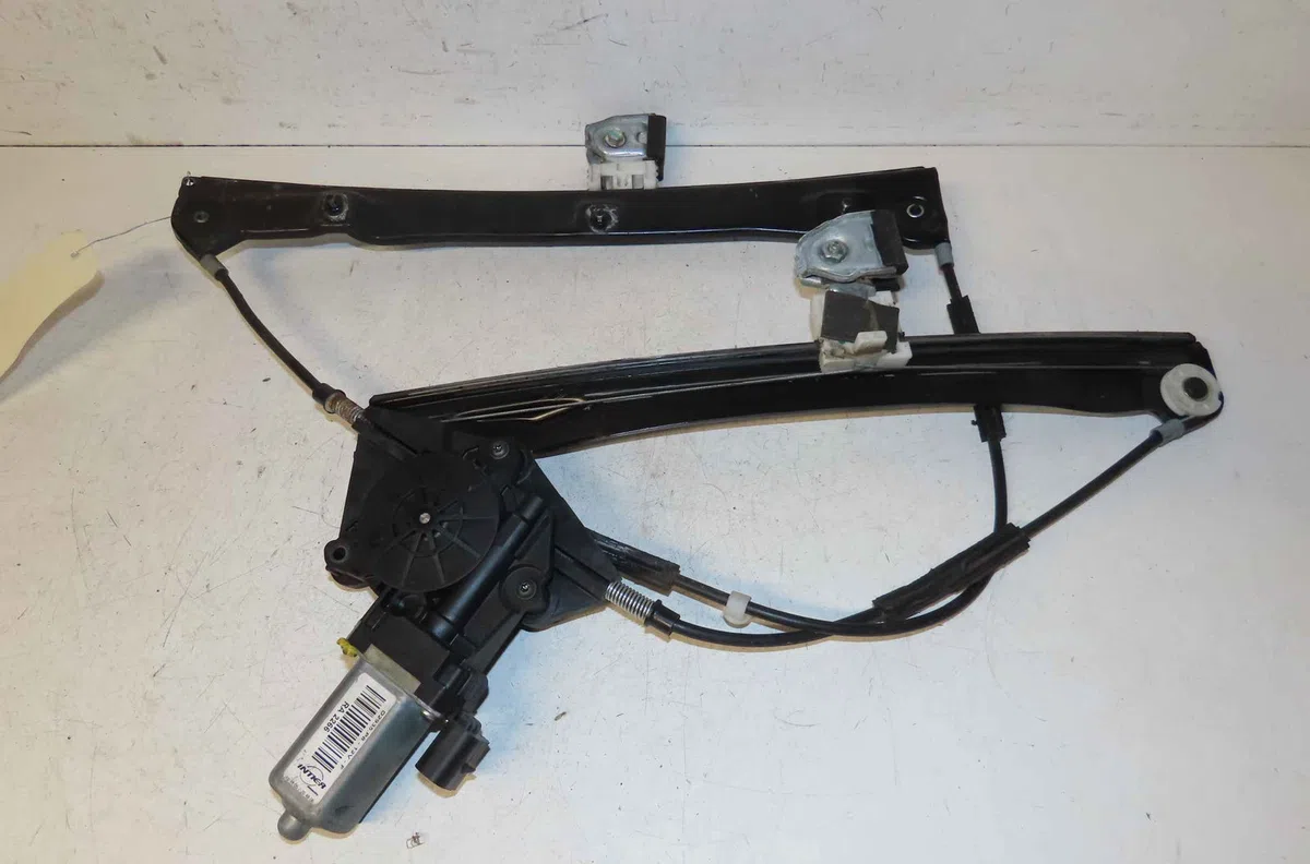 Mecanisme  moteur lève-glace avant droit ALFA ROMEO 159 occasion