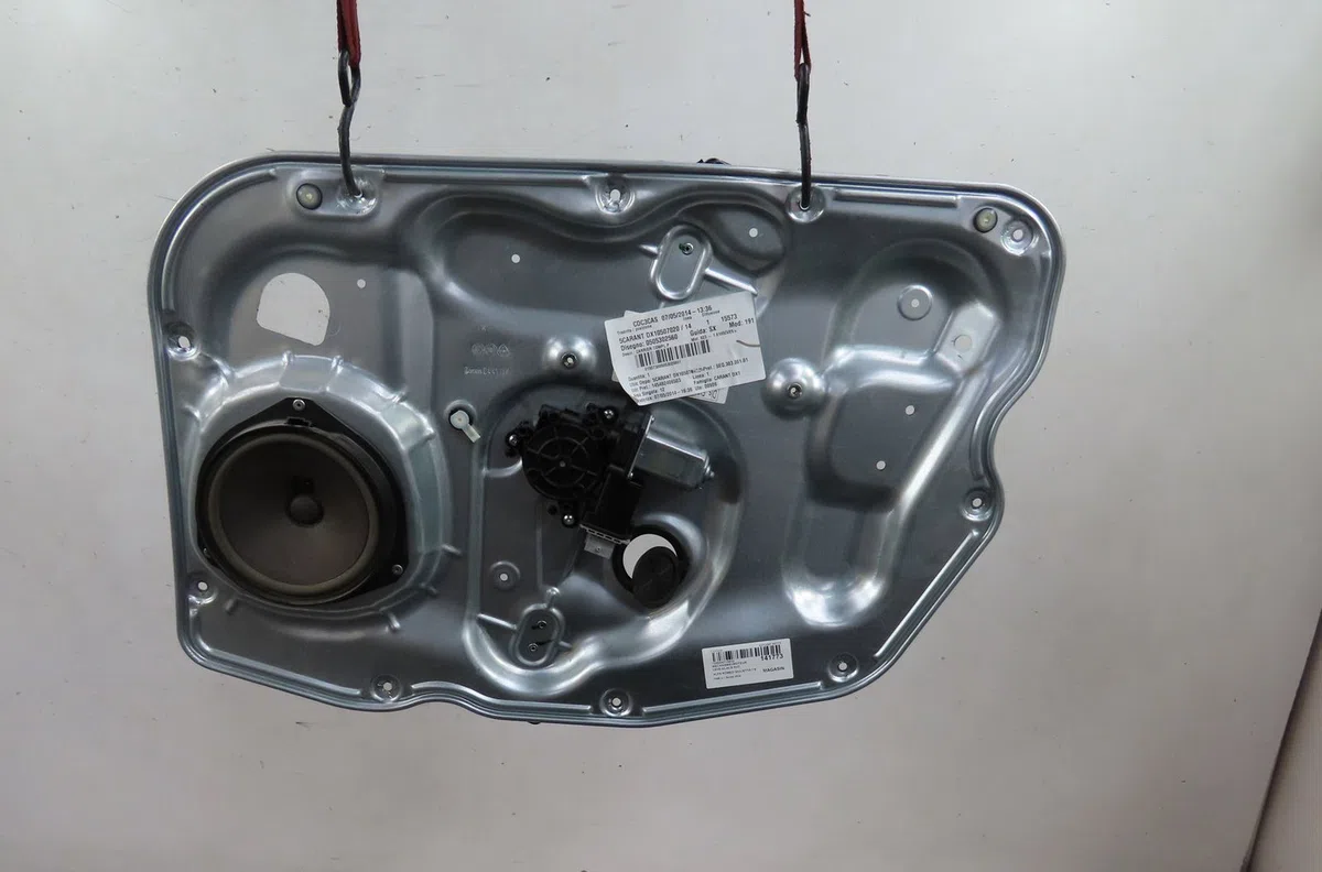 Mecanisme moteur lève-glace avant droit Alfa romeo GIULIETTA (940_) 1.6 jtdm (940fxd1a) (2010-2016) 5 portes occasion