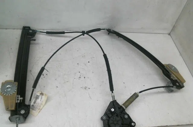 Mecanisme moteur lève-glace avant droit Alfa romeo MITO (955_) 1.4 turbo multiair (955axm1a, 955axr11) (2009-2014) occa