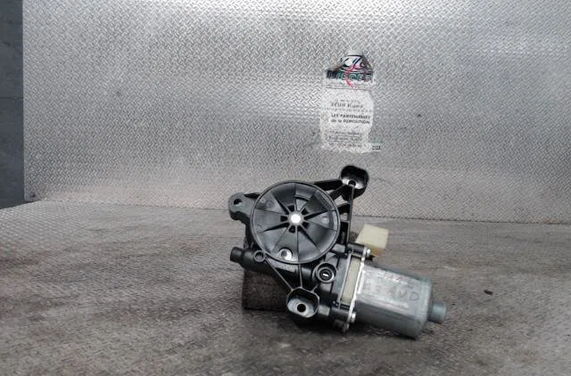 Mecanisme moteur lève-glace avant droit AUDI A3 3 A3 3 SPORTBACK PHASE 2 occasion