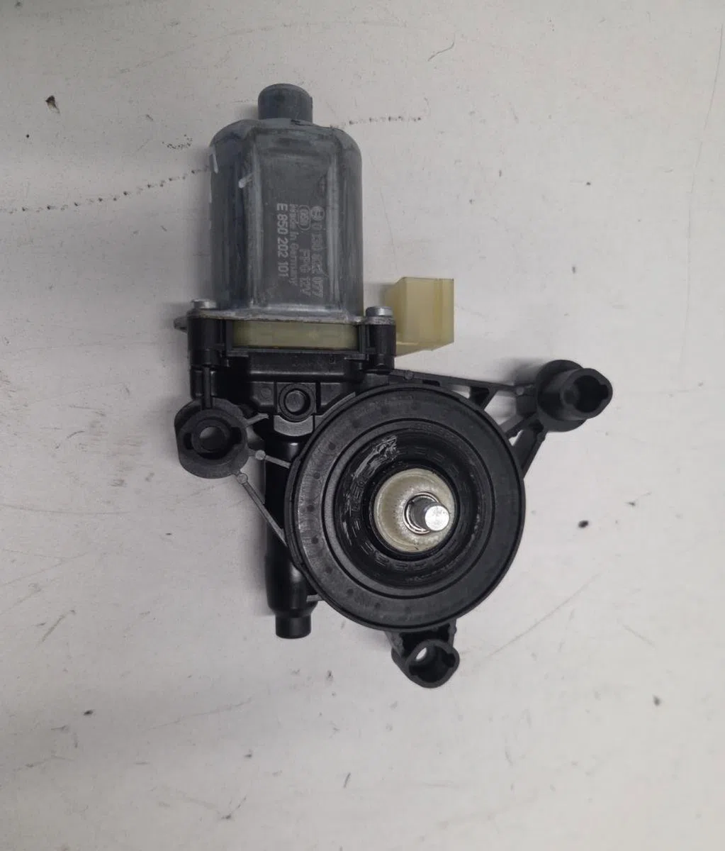 Mecanisme  moteur lève-glace avant droit AUDI A3 4 SPORTBACK occasion