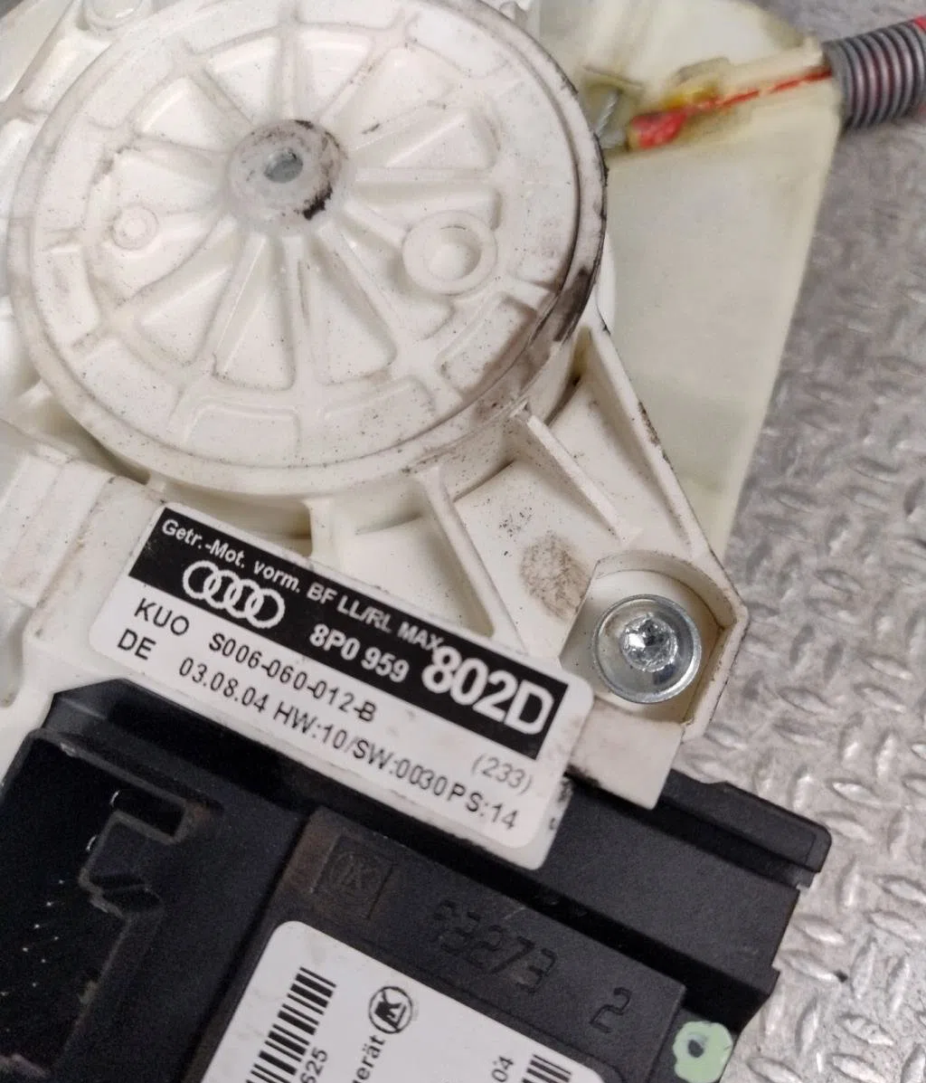 Mecanisme  moteur lève-glace avant droit Audi A3 (8P1) 2.0 tdi 16v (2003-2012) 3 portes occasion
