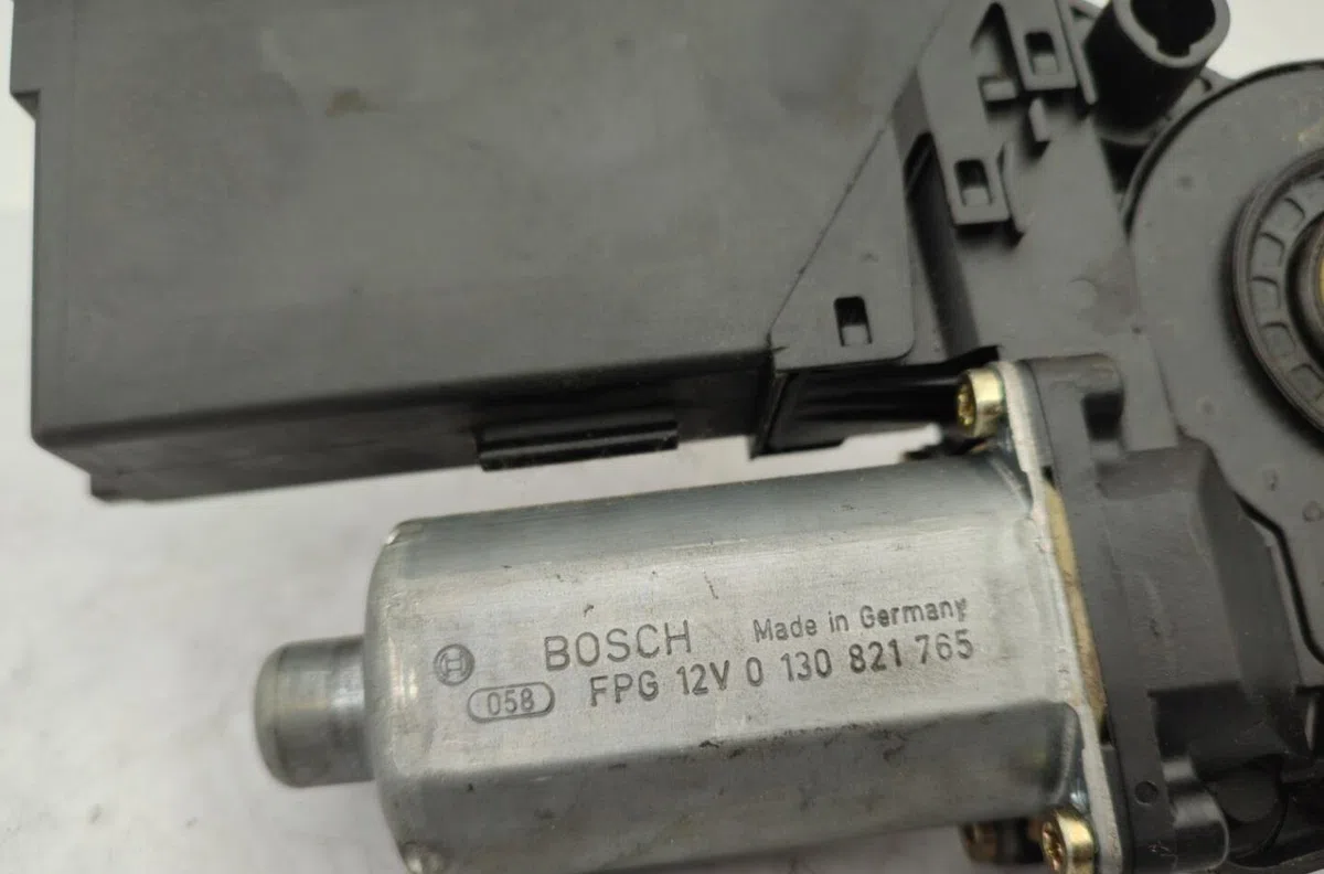 Mecanisme  moteur lève-glace avant droit AUDI A4 2 PHASE 1 occasion