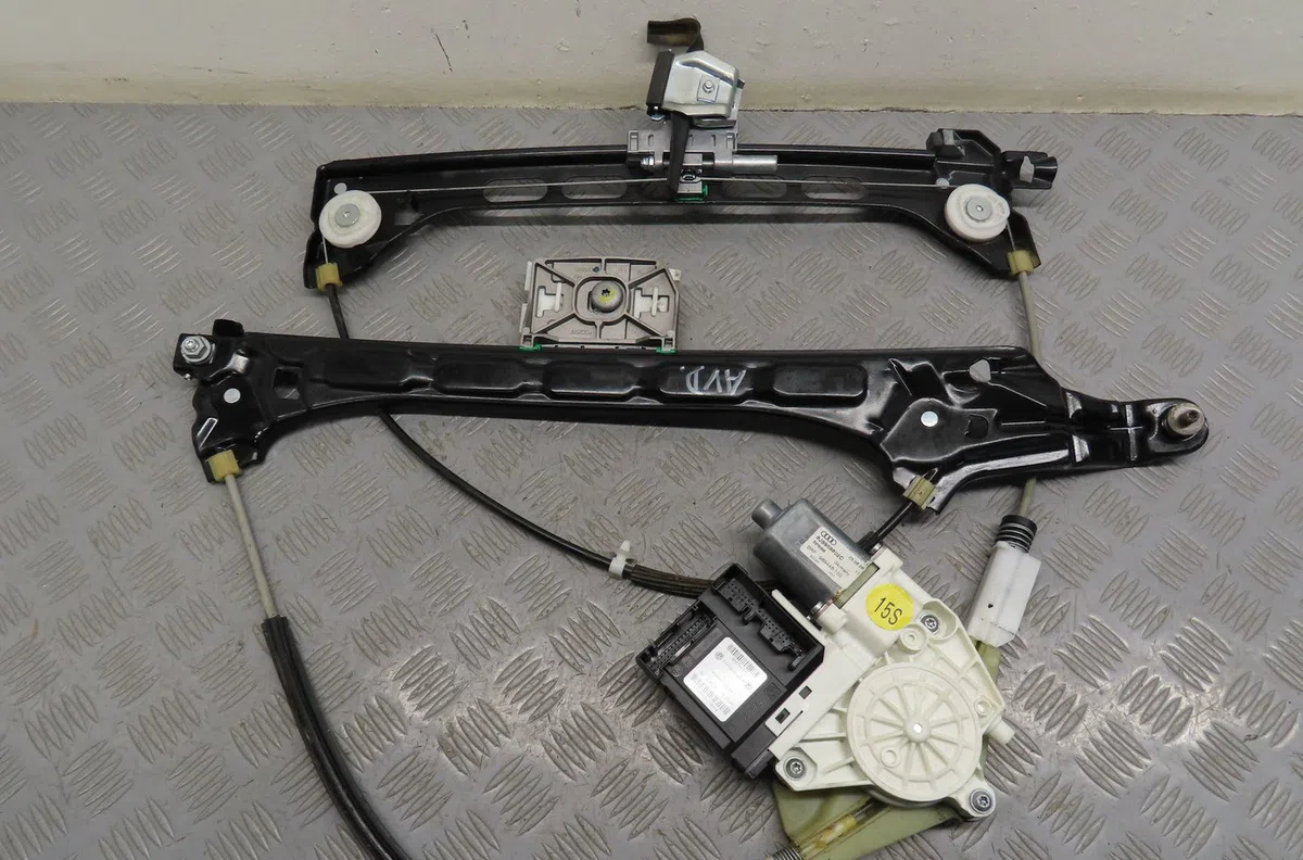 Mecanisme  moteur lève-glace avant droit Audi TT (8J3) 3.2 v6 quattro (2006-2010) occasion
