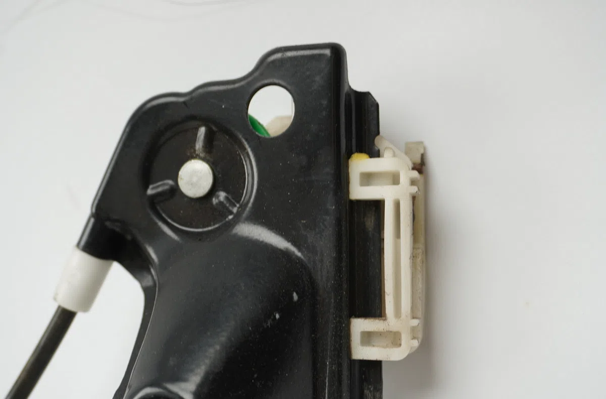Mecanisme  moteur lève-glace avant droit Bmw 1 (E87) 116 i (2004-2011) occasion