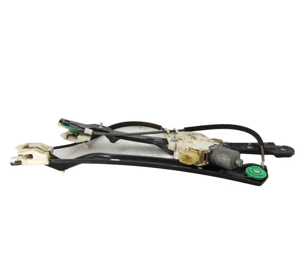 Mecanisme moteur lève-glace avant droit Bmw 1 (E87) 118 d (2004-2007) occasion