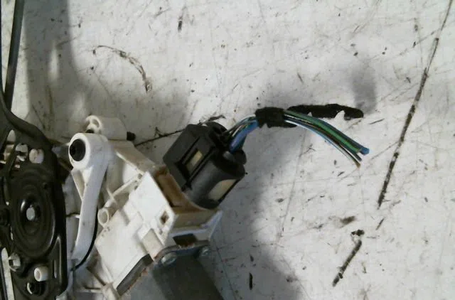 Mecanisme  moteur lève-glace avant droit Bmw 1 (E87) 130 i (2007-2011) occasion