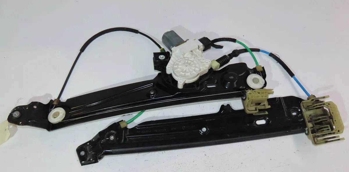 Mecanisme moteur lève-glace avant droit Bmw 5 (F10) M 550 d xdrive (2012-2016) occasion