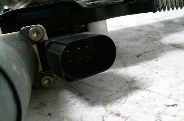 Mecanisme  moteur lève-glace avant droit Bmw 5 Touring (E61) 525 d (2004-2007) occasion