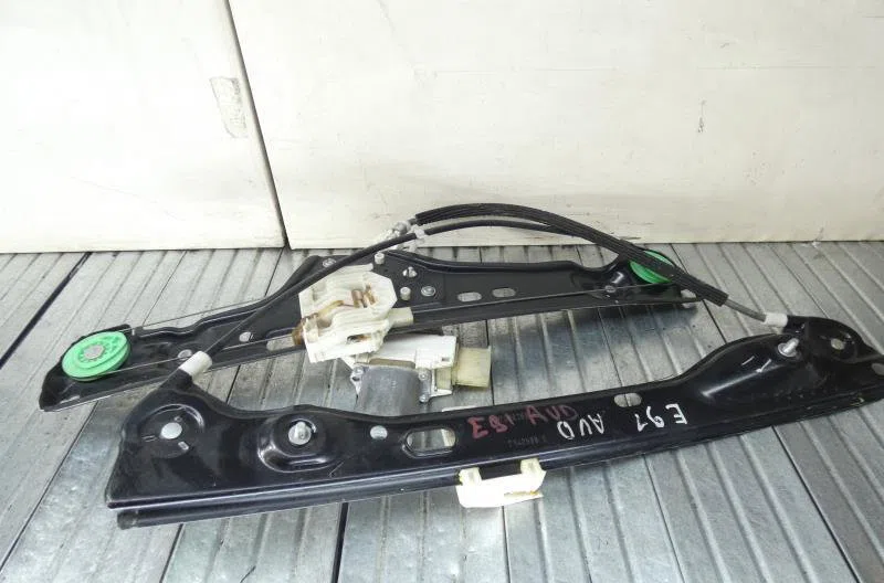 Mecanisme  moteur lève-glace avant droit BMW SERIE 3 E91 TOURING PHASE 1 BREAK occasion