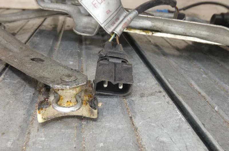 Mecanisme moteur lève-glace avant droit BMW SERIE 5 E34 occasion