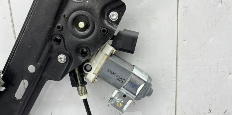 Mecanisme  moteur lève-glace avant droit BMW SERIE 5 E60 PHASE 2 occasion