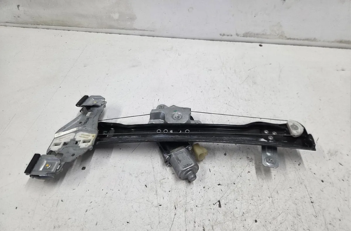 Mecanisme moteur lève-glace avant droit CHEVROLET AVEO 2 occasion