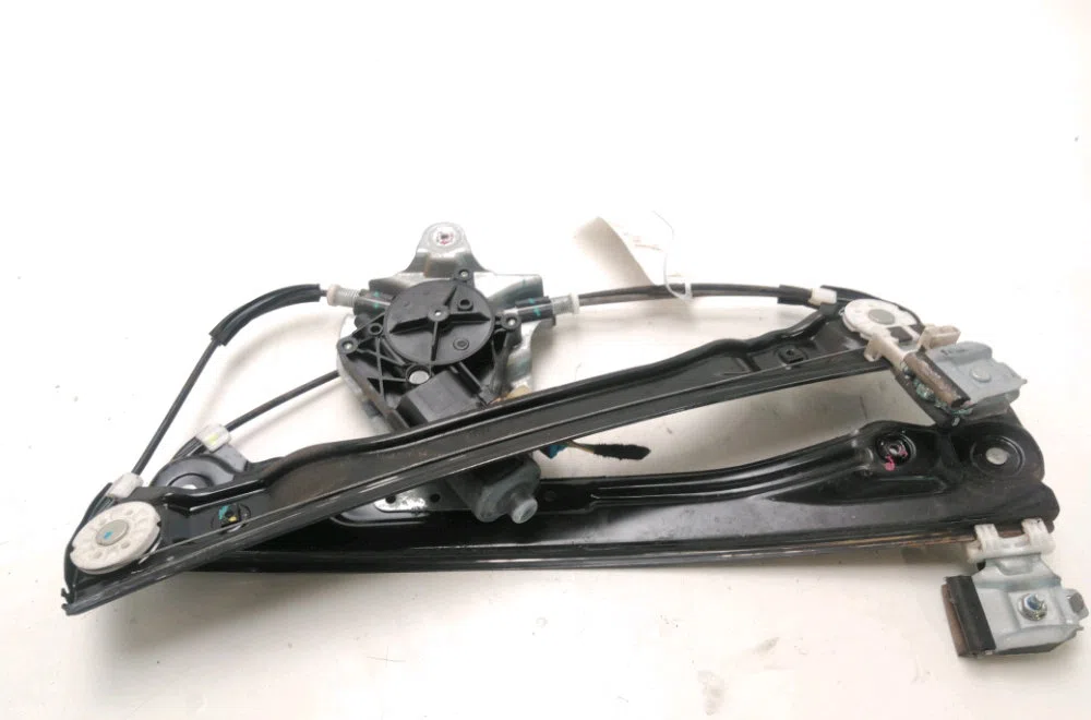 Mecanisme  moteur lève-glace avant droit Chevrolet CRUZE (J300) 2.0 cdi (2010) occasion
