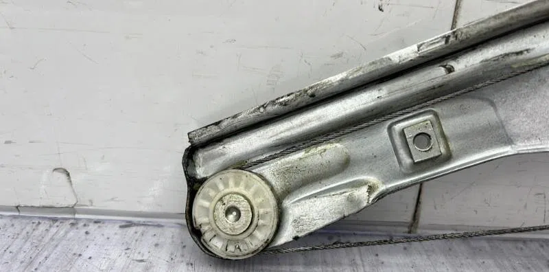 Mecanisme  moteur lève-glace avant droit CITROEN BERLINGO 2 PHASE 2 occasion