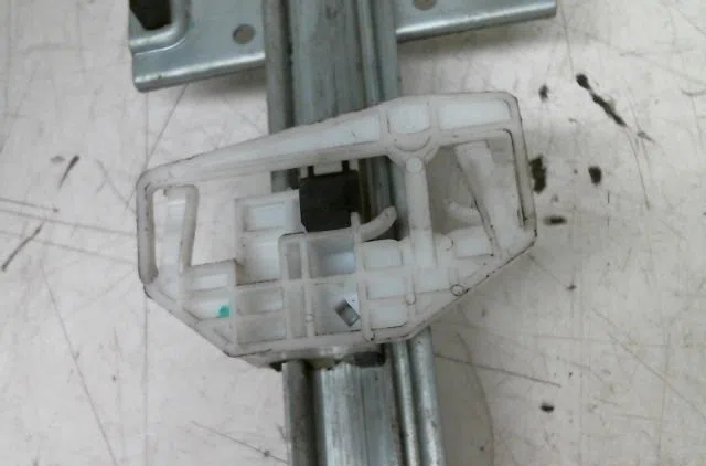 Mecanisme  moteur lève-glace avant droit Citroen BERLINGO - BERLINGO FIRST Camionnette-Monospace (M_) 2.0 hdi 90 (mbrhy,