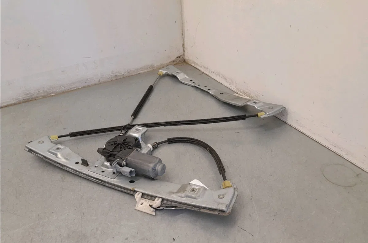 Mecanisme  moteur lève-glace avant droit Citroen C3 II (SC_) 1.6 hdi 110 (2009) occasion