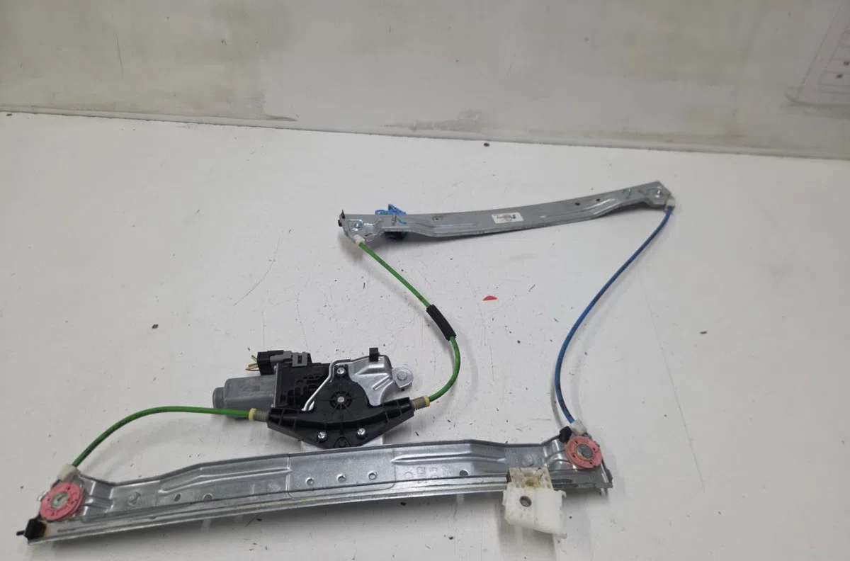 Mecanisme  moteur lève-glace avant droit CITROEN C3 PICASSO PHASE 2 occasion
