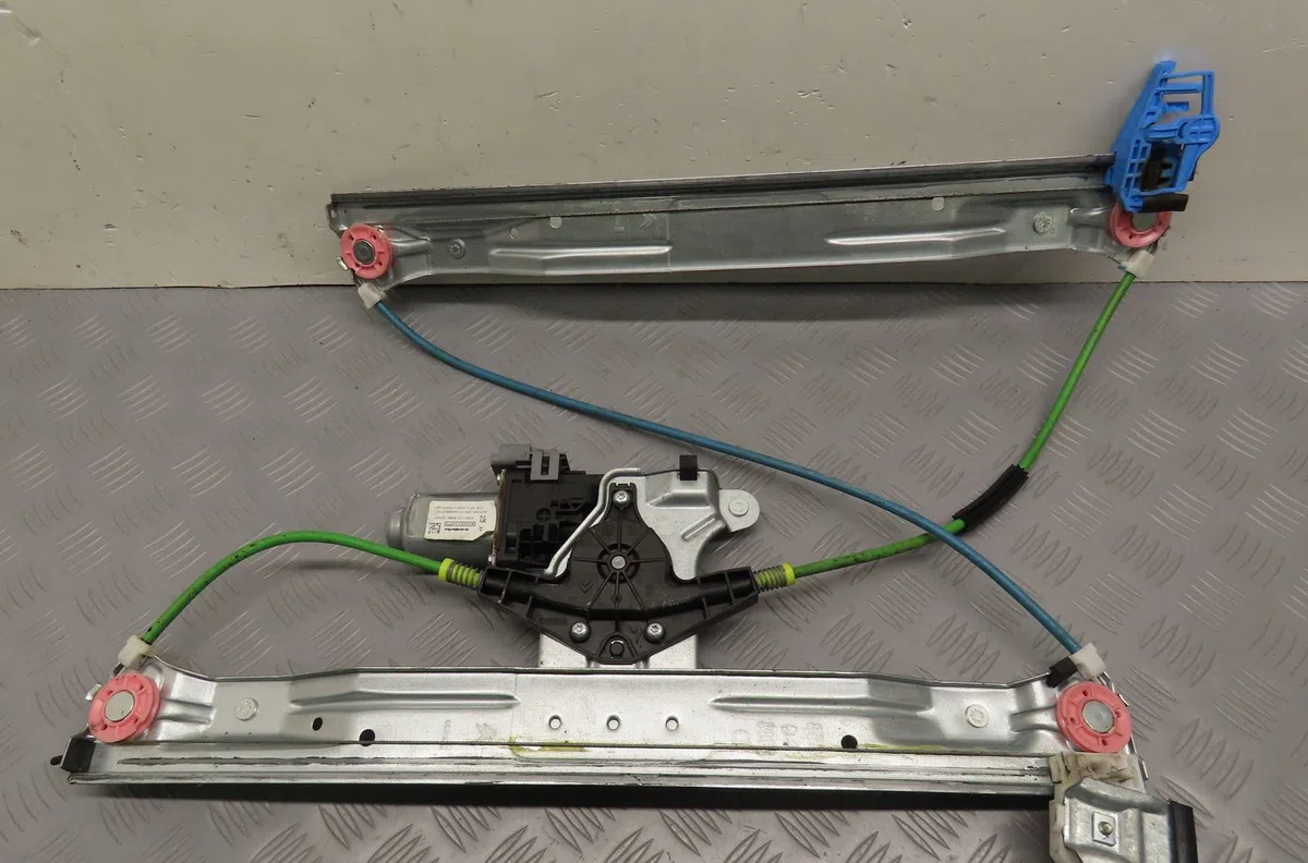 Mecanisme moteur lève-glace avant droit Citroen C3 PICASSO (SH_) 1.6 hdi (2009) occasion