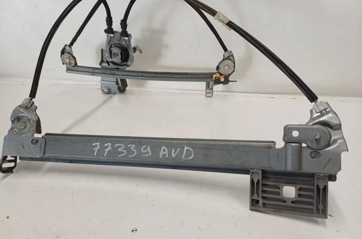 Mecanisme  moteur lève-glace avant droit CITROEN C3 PLURIEL PHASE 2 CABRIOLET occasion