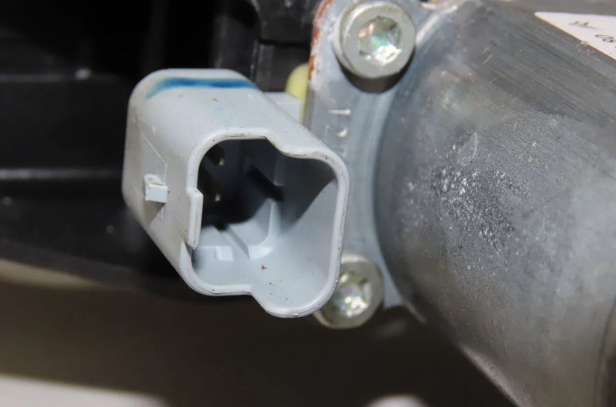 Mecanisme  moteur lève-glace avant droit Citroen C4 CACTUS 1.6 hdi 90 (2014) occasion