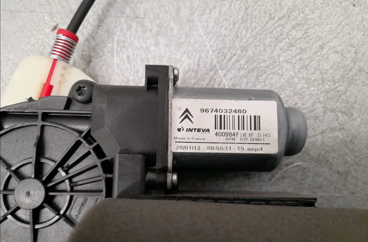 Mecanisme  moteur lève-glace avant droit Citroen C4 GRAND PICASSO I (UA_) 2.0 hdi 150 (2009-2013) occasion
