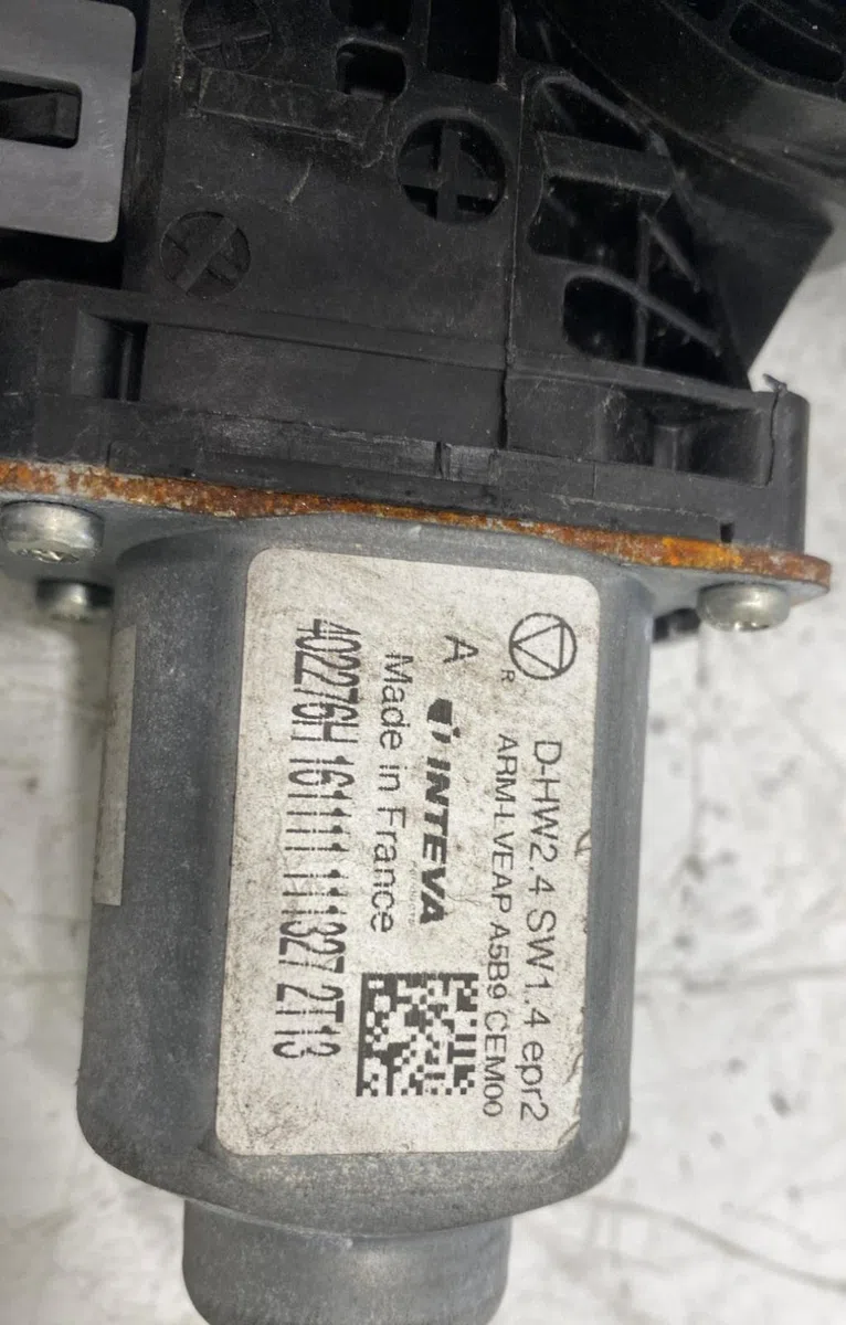 Mecanisme  moteur lève-glace avant droit Citroen C4 II (NC_) 1.6 hdi 110 (2009) 5 portes occasion