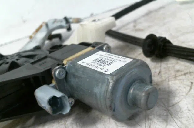 Mecanisme  moteur lève-glace avant droit CITROEN C4 occasion