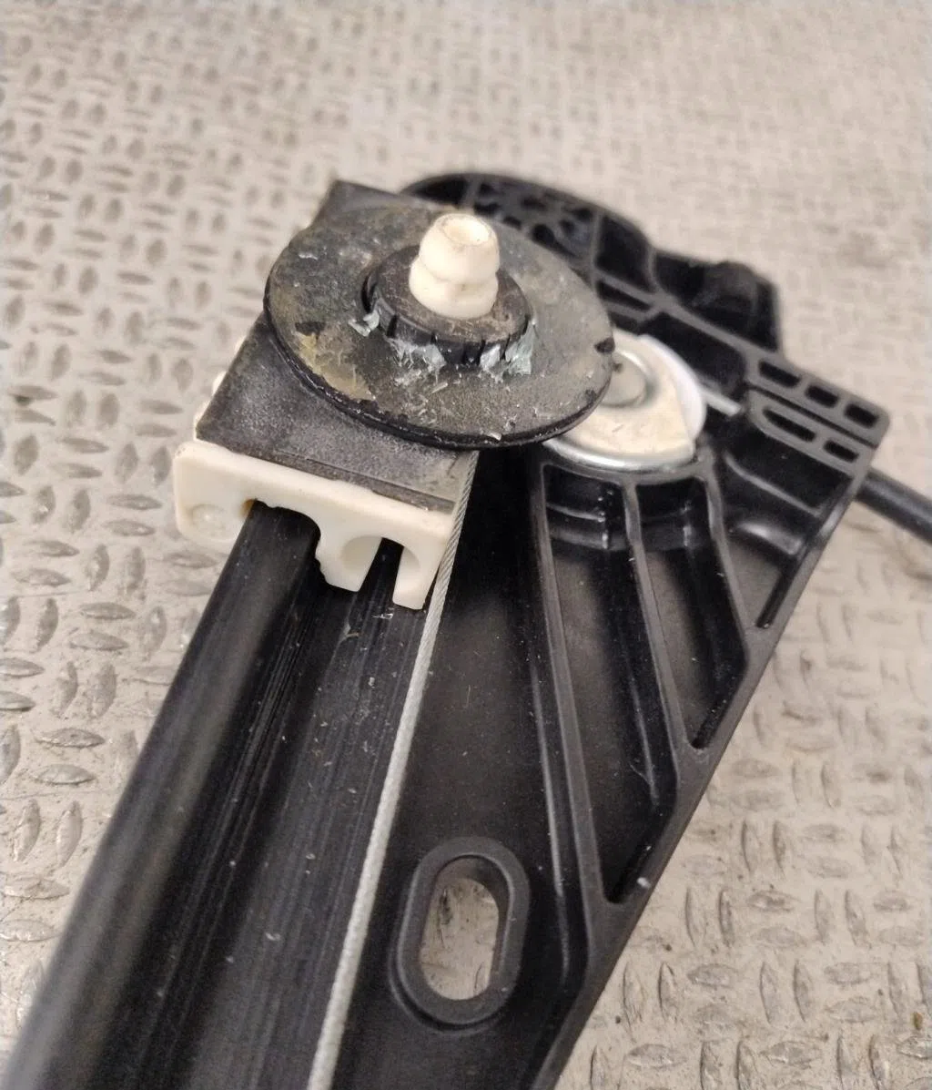 Mecanisme moteur lève-glace avant droit Citroën C5 AIRCROSS (A_) 2.0 bluehdi 180 (ajehzr) (2018) occasion
