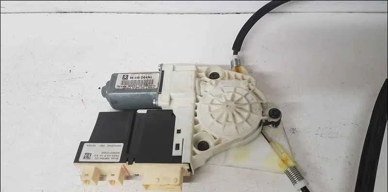 Mecanisme  moteur lève-glace avant droit CITROEN C5 I occasion