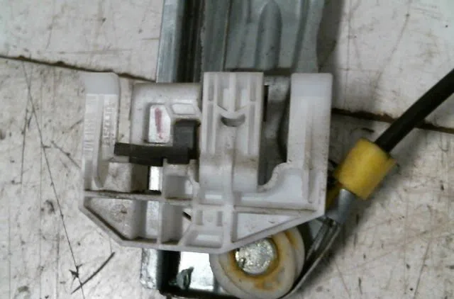 Mecanisme  moteur lève-glace avant droit Citroën C5 II (RC_) 1.6 hdi (rc8hzb) (2004-2008) occasion