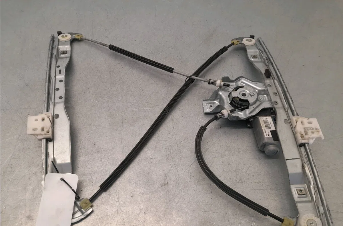 Mecanisme  moteur lève-glace avant droit Citroën DS3 (SA_) 1.6 hdi 110 (2009-2015) occasion