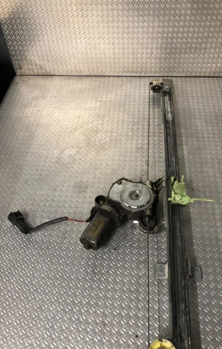Mecanisme  moteur lève-glace avant droit Citroen JUMPER Camionnette (244) 2.2 hdi (2002-2006) occasion