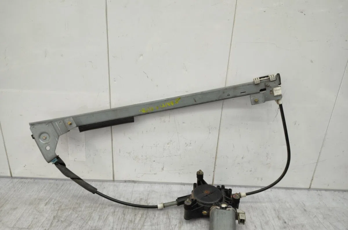 Mecanisme  moteur lève-glace avant droit CITROEN XANTIA PHASE 1 occasion