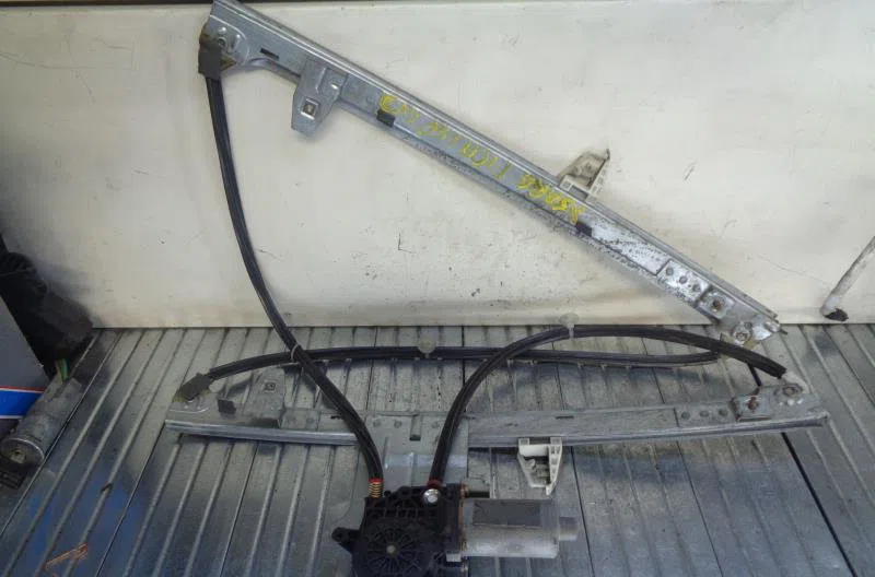 Mecanisme  moteur lève-glace avant droit CITROEN XSARA PICASSO PHASE 1 occasion